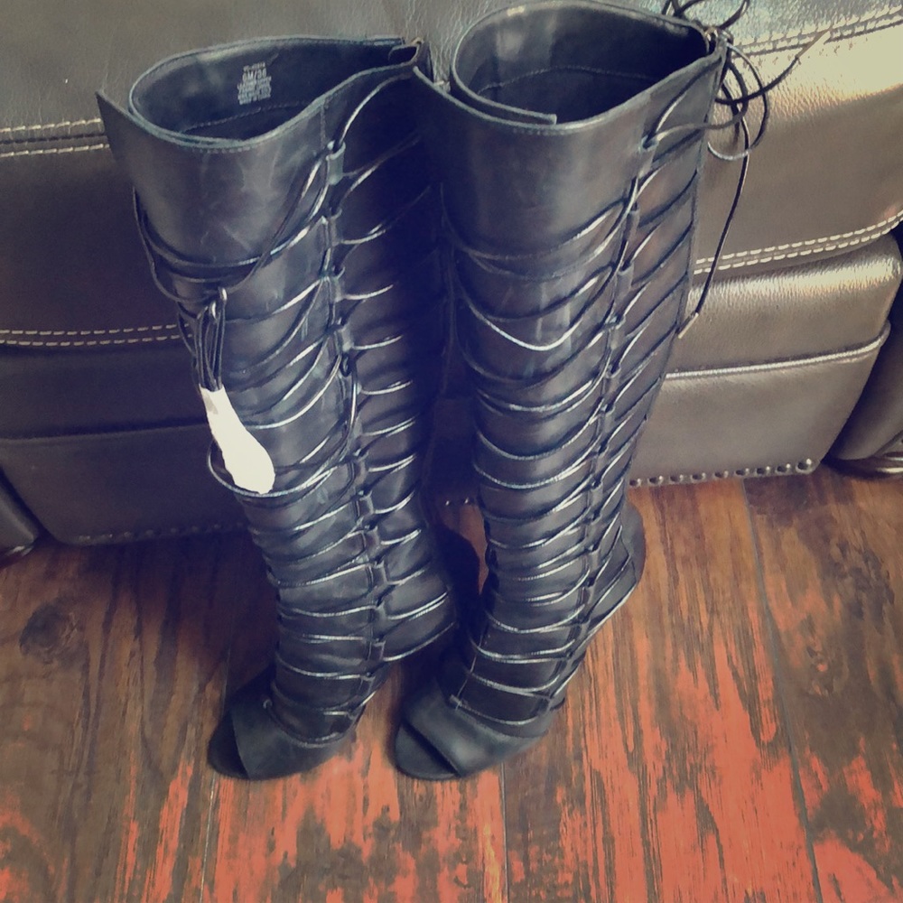 Brand New Vince Camuto Black leather boots